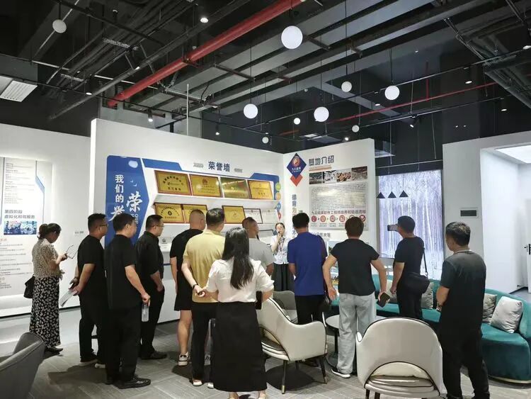 从运维到高薪DevOps,Python如何成为职场加速器?| 九云教育学员故事